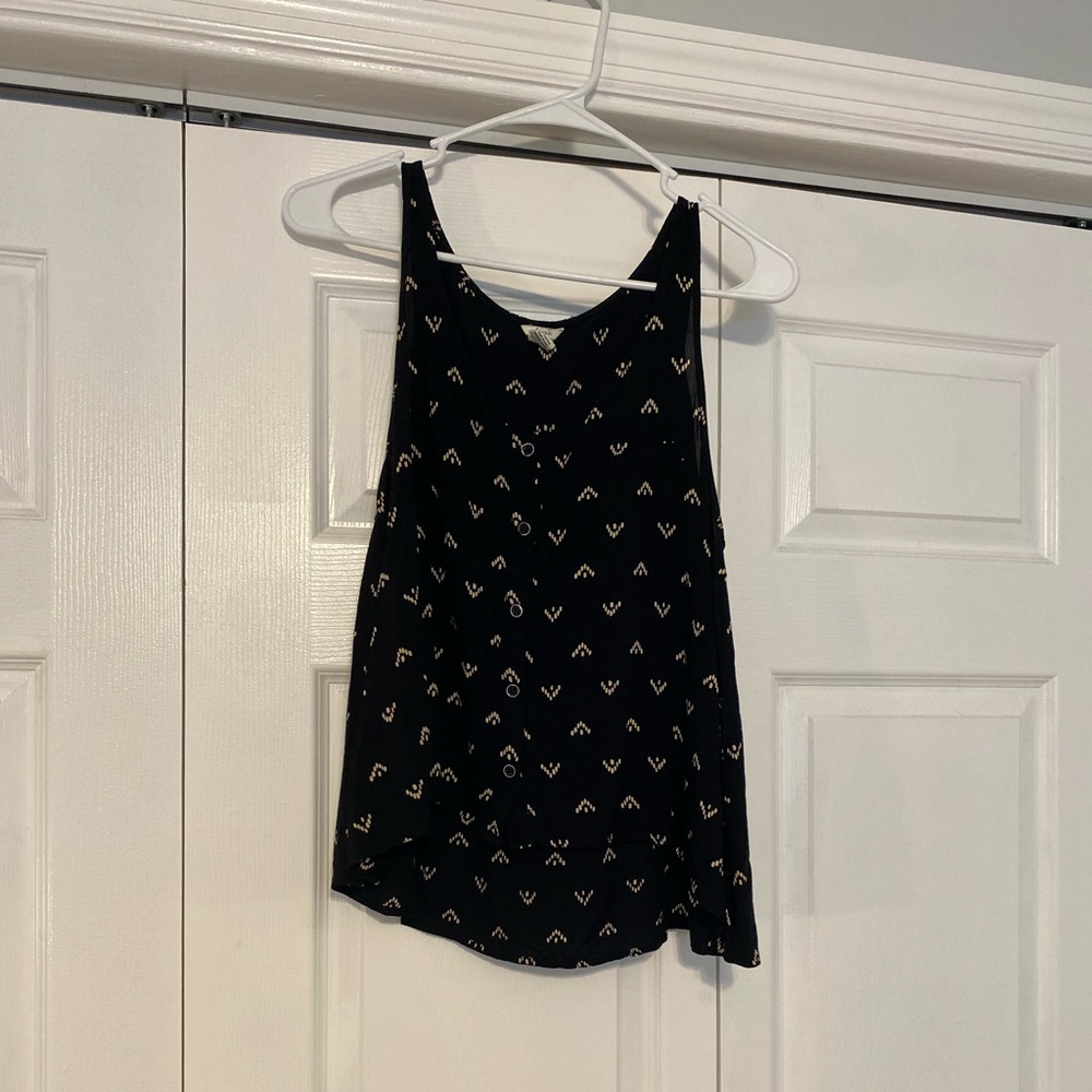 Short sleeve forever 21 shirt